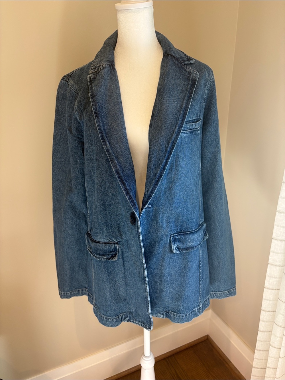 Gap Denim Blazer Jacket - Blue size small tall - Like New